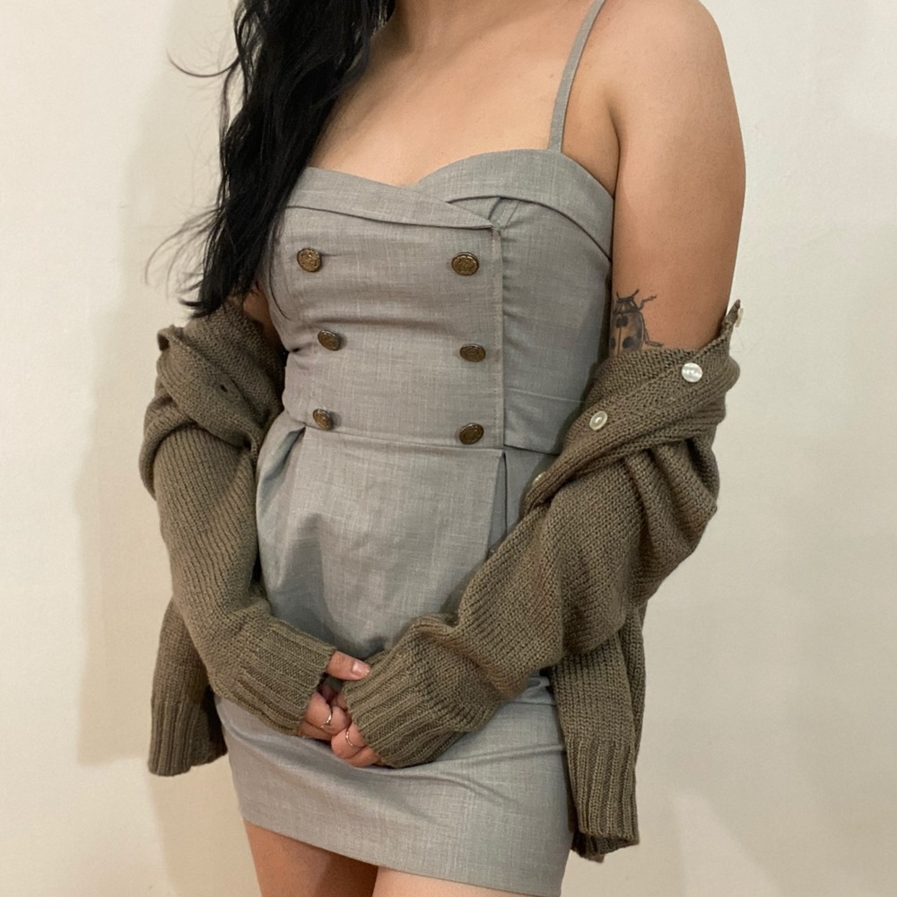 Gray dress